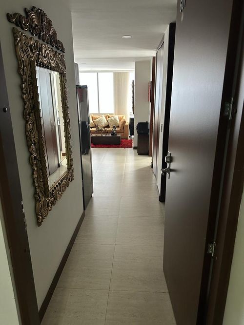 Apartaestudio en venta en Los Laureles, Manizales, 62 m² · foto 2 de 12