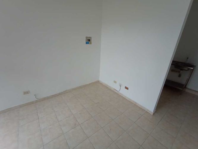 Local en venta en Cañaveral I, Pereira, 18 m² · foto 3 de 15