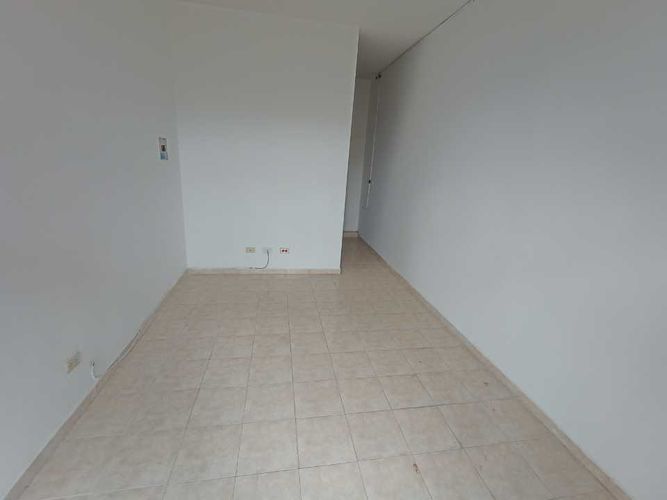 Local en venta en Cañaveral I, Pereira, 18 m² · foto 4 de 15