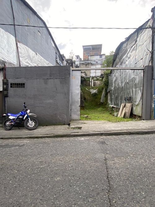 Lote en venta en Campohermoso, Manizales, 270 m² · foto 2 de 2