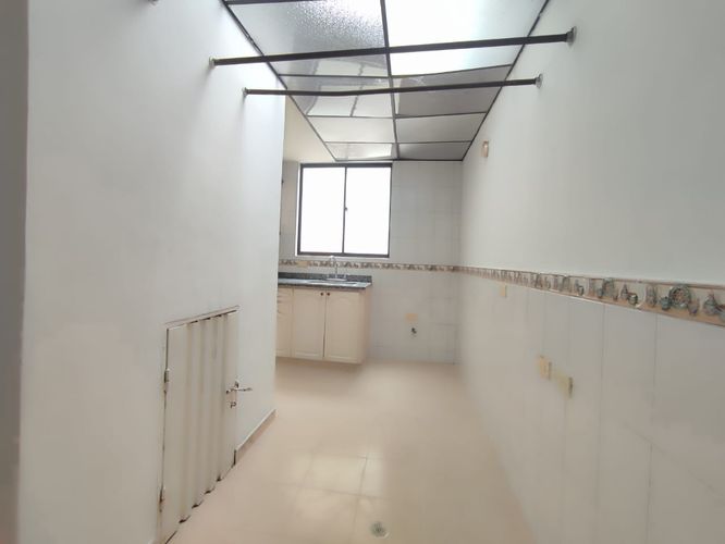 Casa de 4 alcobas en venta en Gaviotas, Pereira, 153 m² · foto 4 de 24