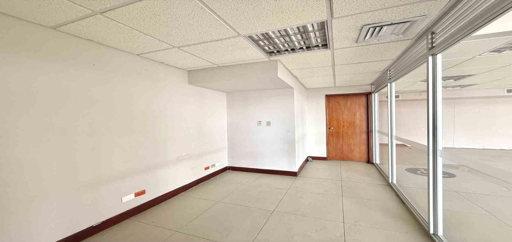 Local en venta en San Jose Sur, Pereira, 307 m² · foto 6 de 18