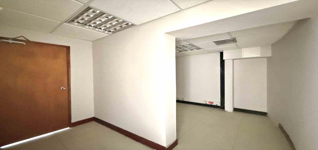 Local en venta en San Jose Sur, Pereira, 307 m² · foto 9 de 18