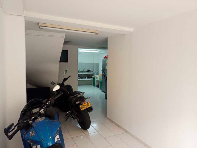 Edificio en venta en Sector Plaza De Bolivar, Pereira, 233 m² · foto 6 de 24