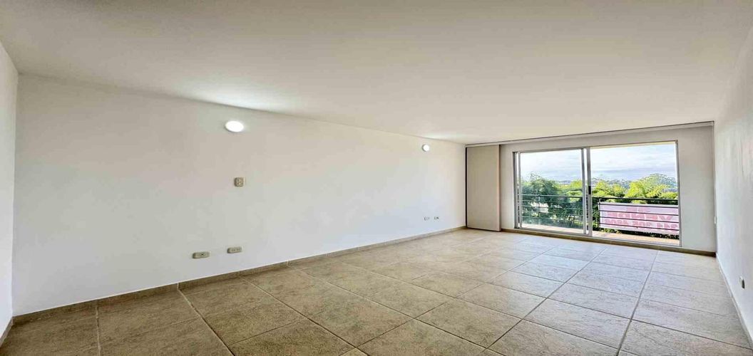 Apartamento de 3 alcobas en venta en Puerto Madero, Pereira, 85 m² · foto 6 de 18