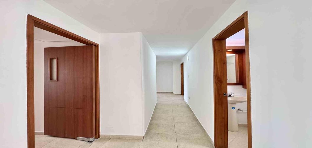 Apartamento de 3 alcobas en venta en Puerto Madero, Pereira, 85 m² · foto 11 de 18