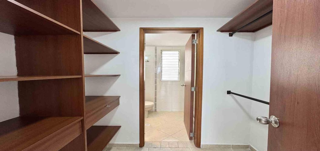 Apartamento de 3 alcobas en venta en Puerto Madero, Pereira, 85 m² · foto 17 de 18
