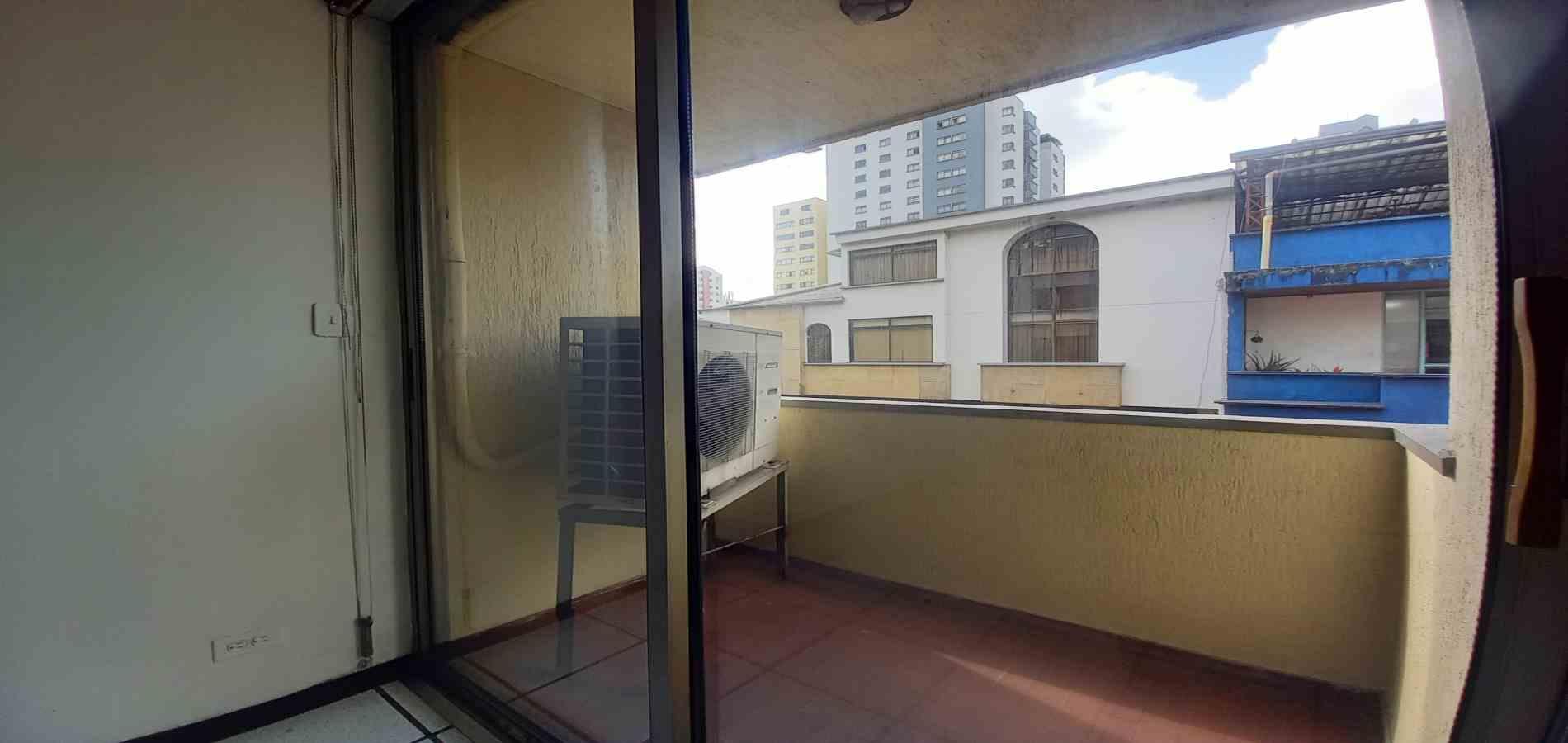 Apartamento en venta en Sector Plaza De Bolivar, Pereira · foto 9 de 24