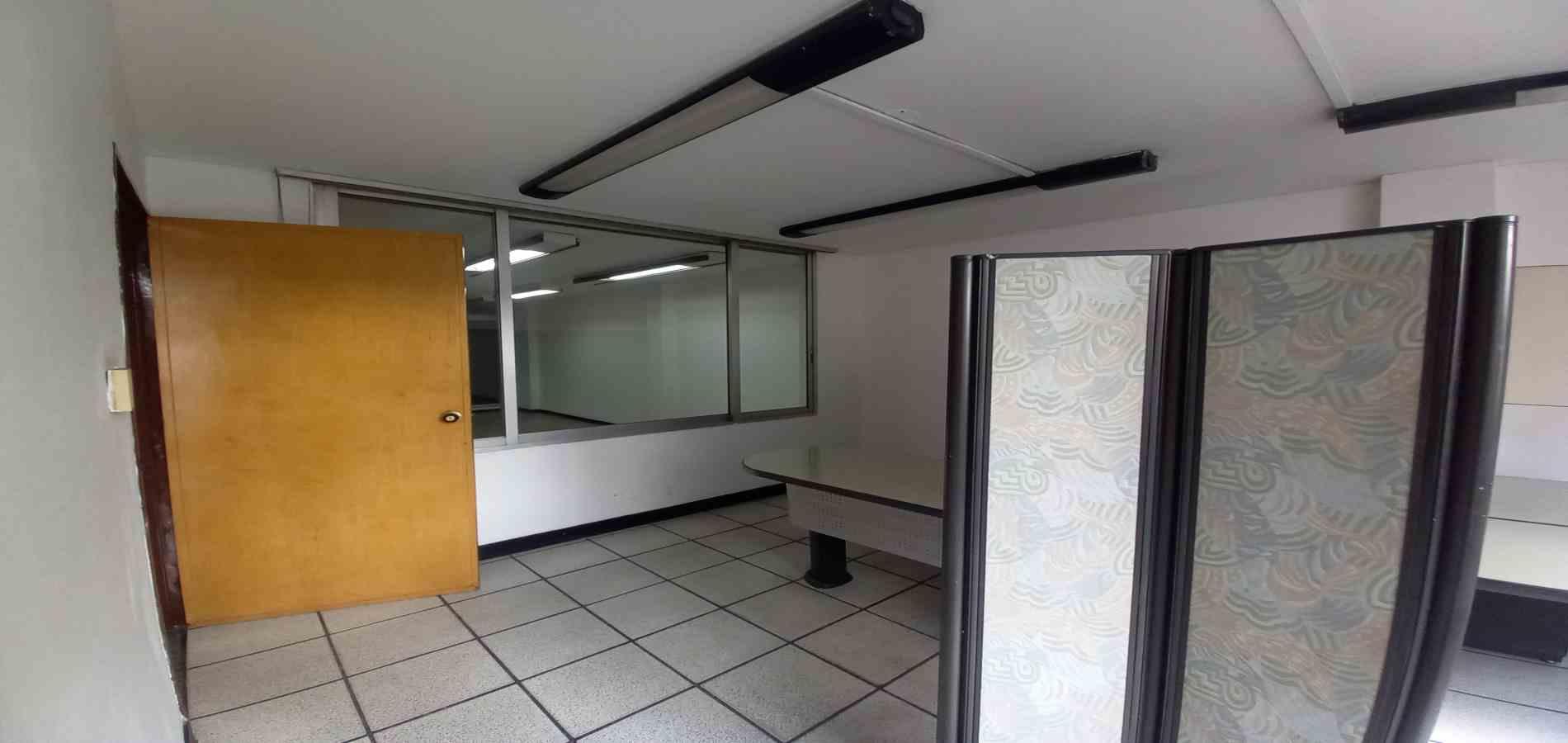Apartamento en venta en Sector Plaza De Bolivar, Pereira · foto 20 de 24