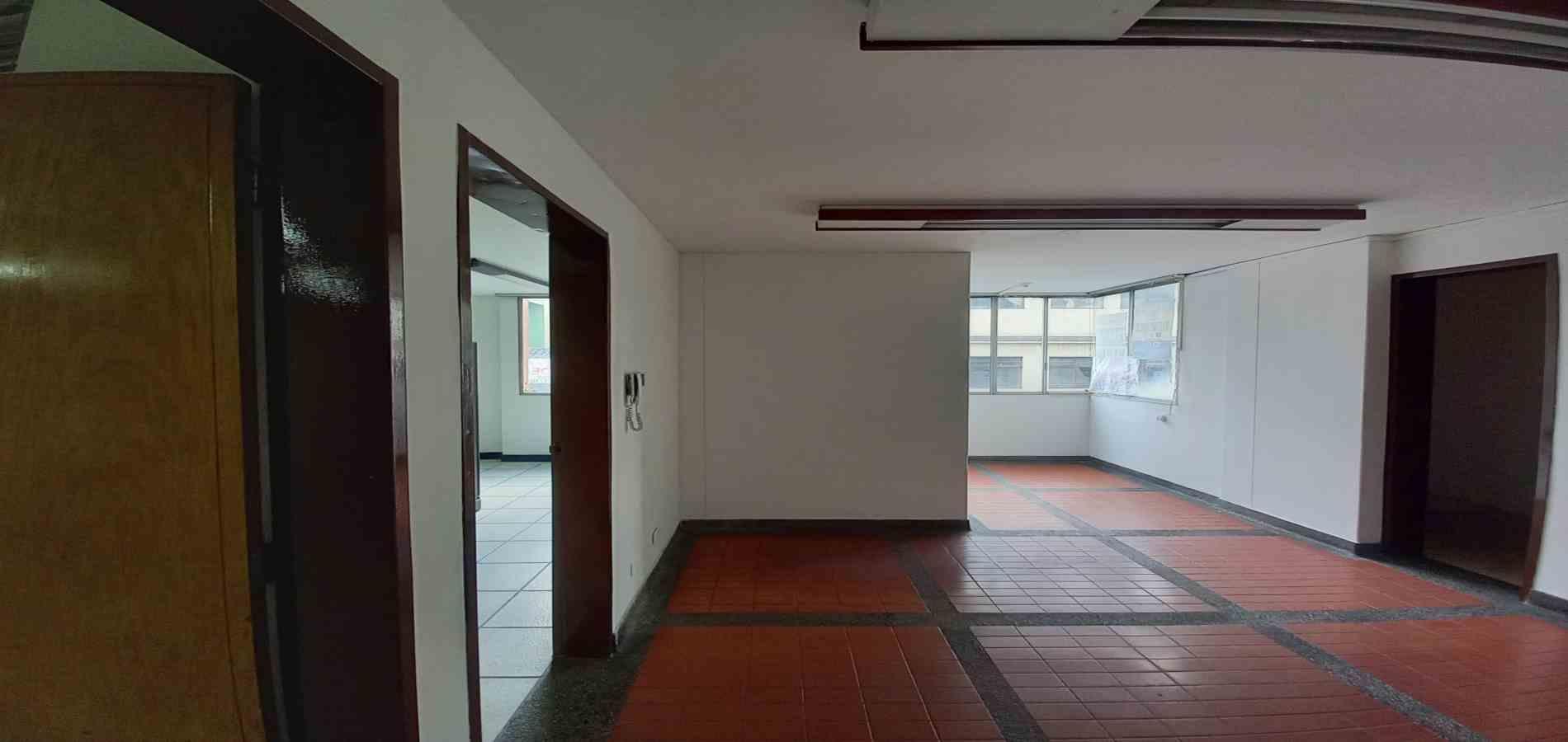 Apartamento en venta en Sector Plaza De Bolivar, Pereira · foto 23 de 24
