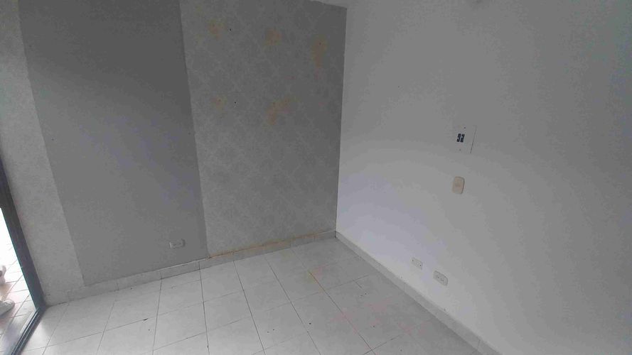 Local en venta en Fundadores, Armenia, 8 m² · foto 2 de 6