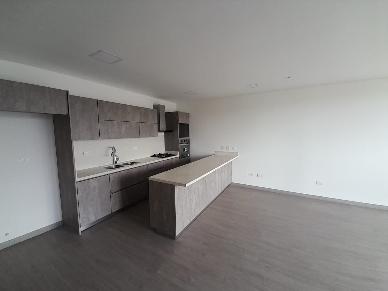 Apartamento en venta en Jardines De Tanambi, Pereira · foto 5 de 21