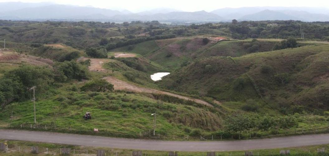 Lote en venta en Cerritos, Pereira · foto 2 de 10