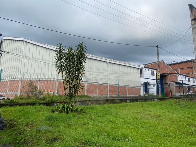 Lote en venta en Malteria, Manizales, 1500 m² · foto 2 de 13