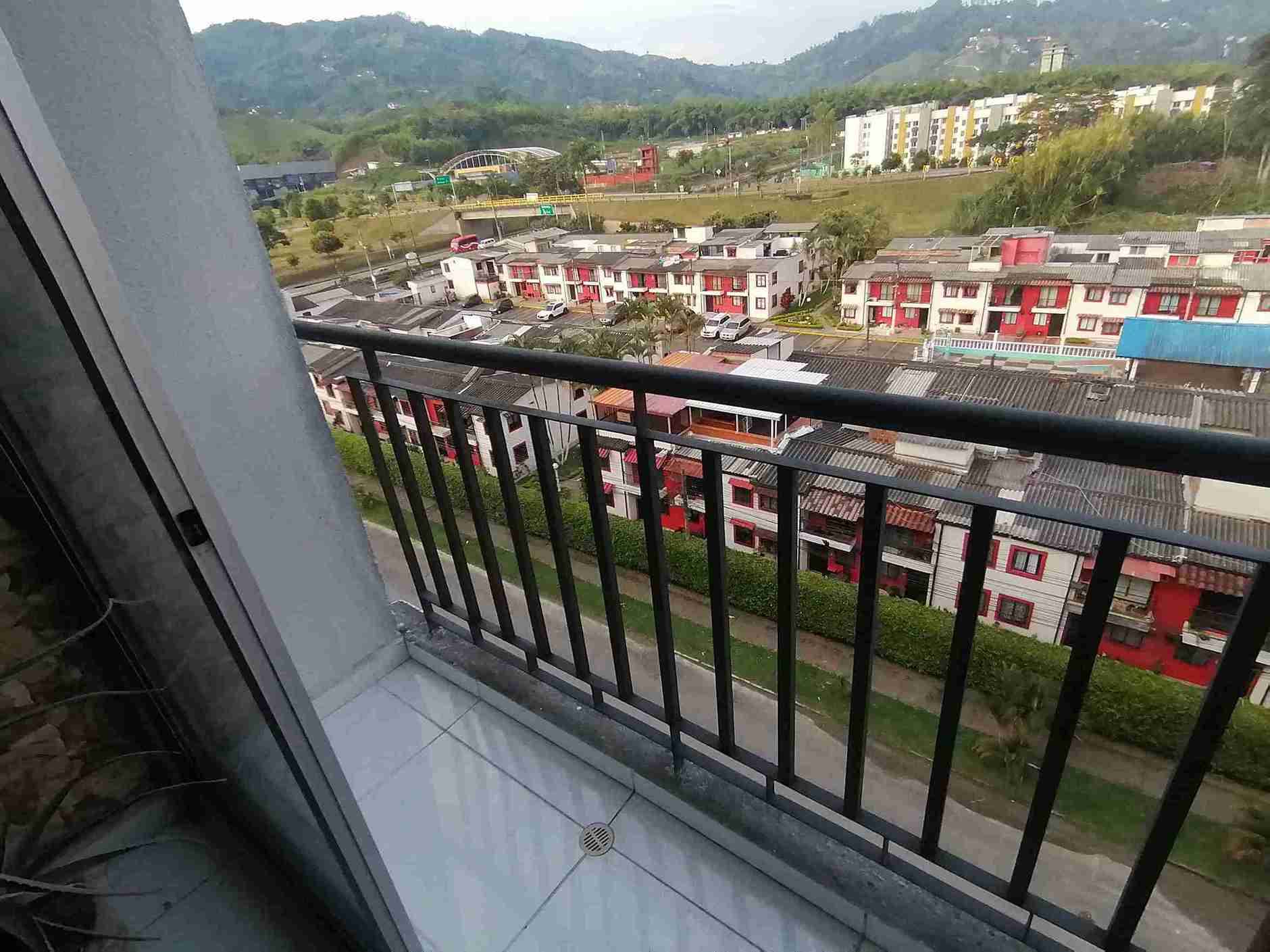 Apartamento en venta en Agua Azul, Dosquebradas · foto 3 de 17