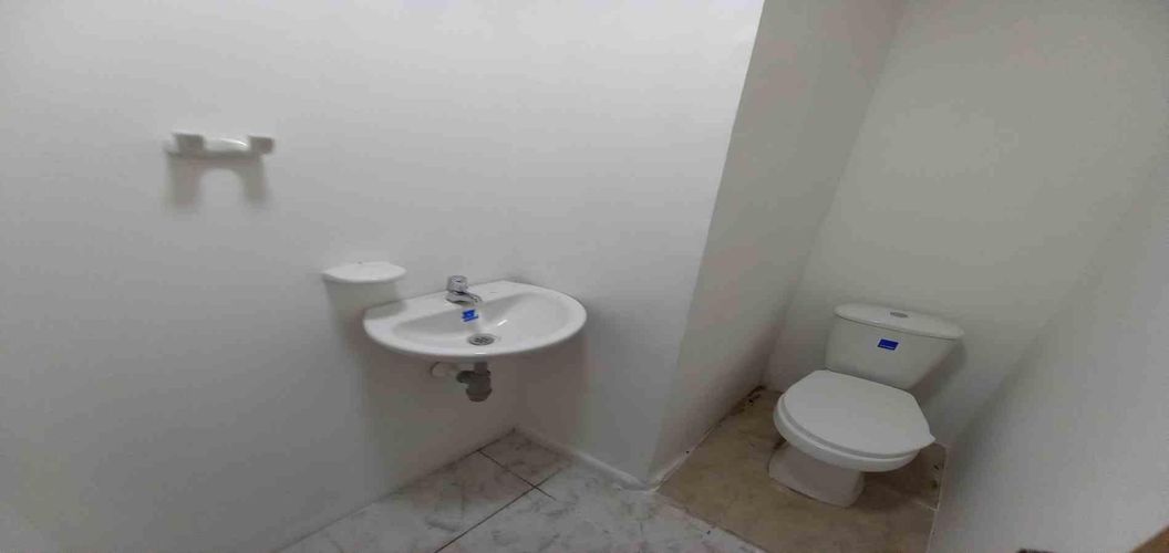 Local en arriendo en Alta Suiza, Manizales, 17 m² · foto 5 de 13