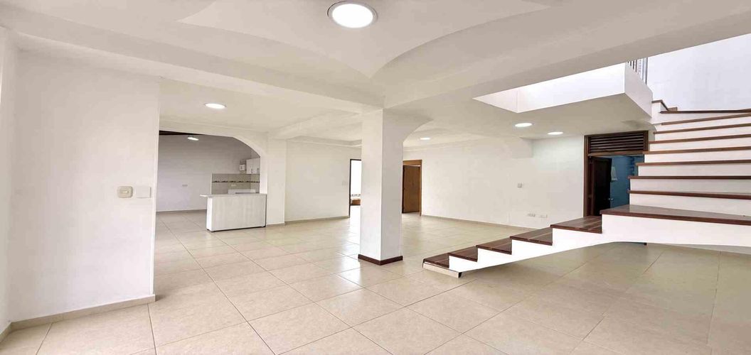 Casa de 3 alcobas en venta en Combia Baja, Pereira, 173 m² · foto 2 de 19