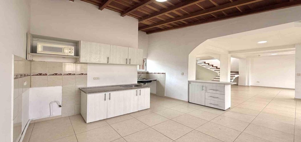 Casa de 3 alcobas en venta en Combia Baja, Pereira, 173 m² · foto 6 de 19