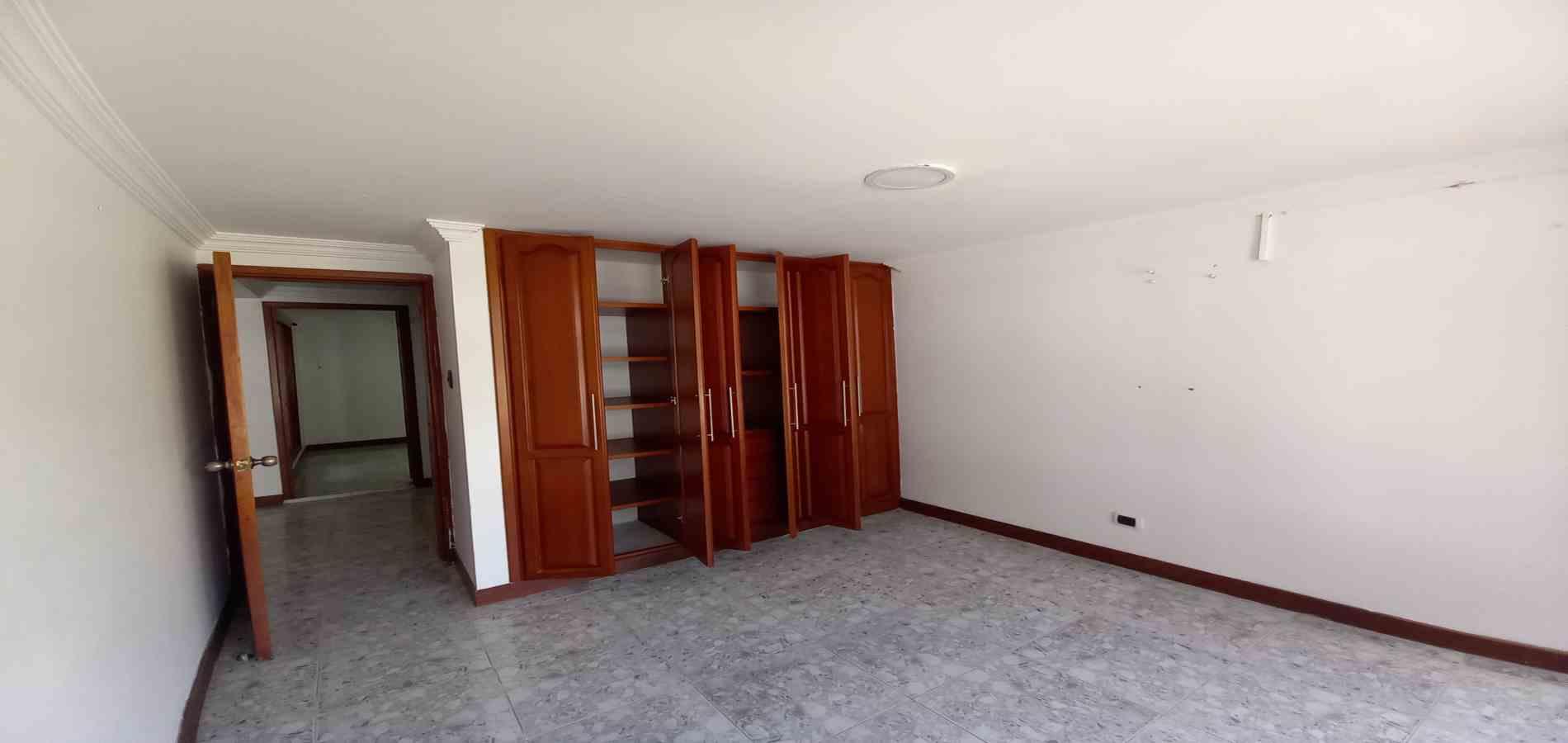 Casa en venta en Los Almendros, Dosquebradas · foto 15 de 24