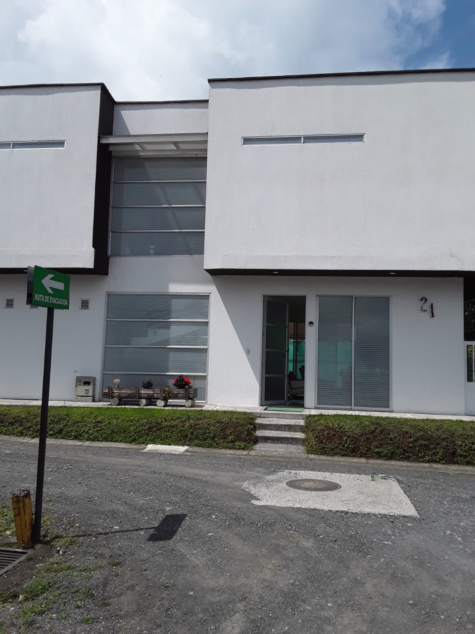 Casa en venta en El Porvenir, Pereira · foto 4 de 24