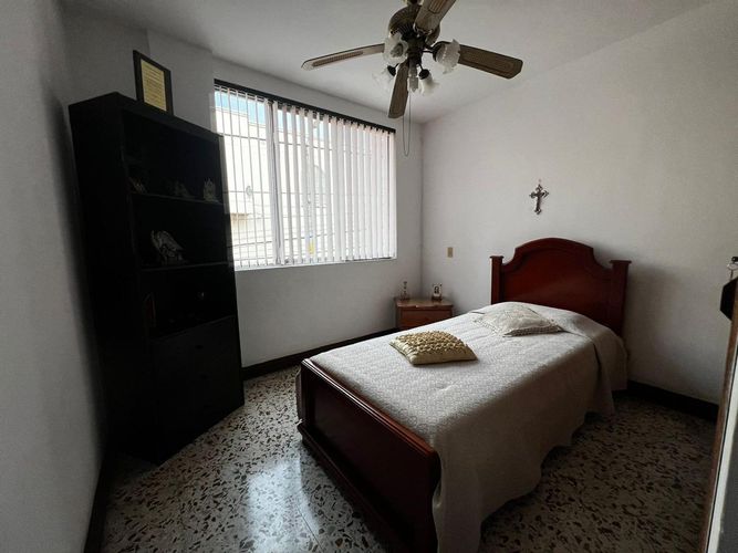 Casa de 6 alcobas en venta en El Progreso, Pereira, 335 m² · foto 18 de 24