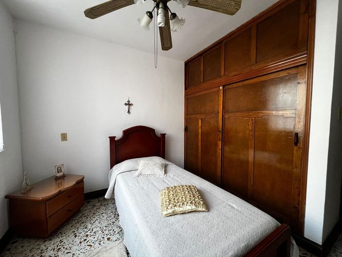 Casa de 6 alcobas en venta en El Progreso, Pereira, 335 m² · foto 19 de 24