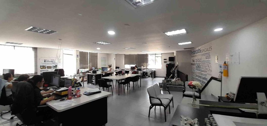 Edificio en venta en Fatima, Manizales, 250 m² · foto 3 de 18