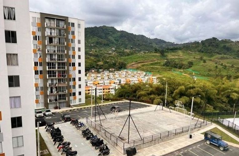 Apartamento de 3 alcobas en venta en Frailes, Dosquebradas, 56 m² · foto 18 de 20