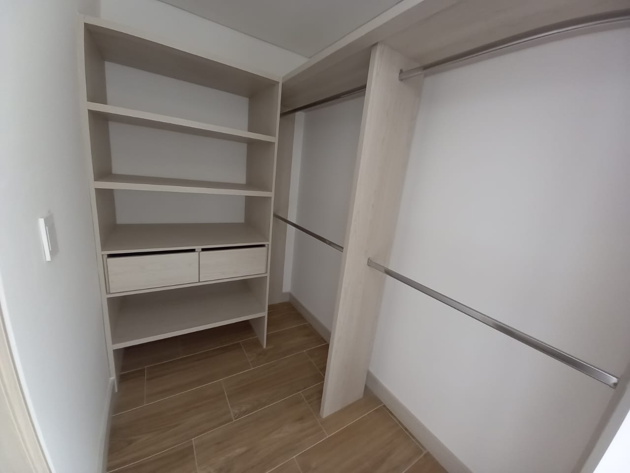 Apartamento en venta en Chipre, Manizales · foto 4 de 24