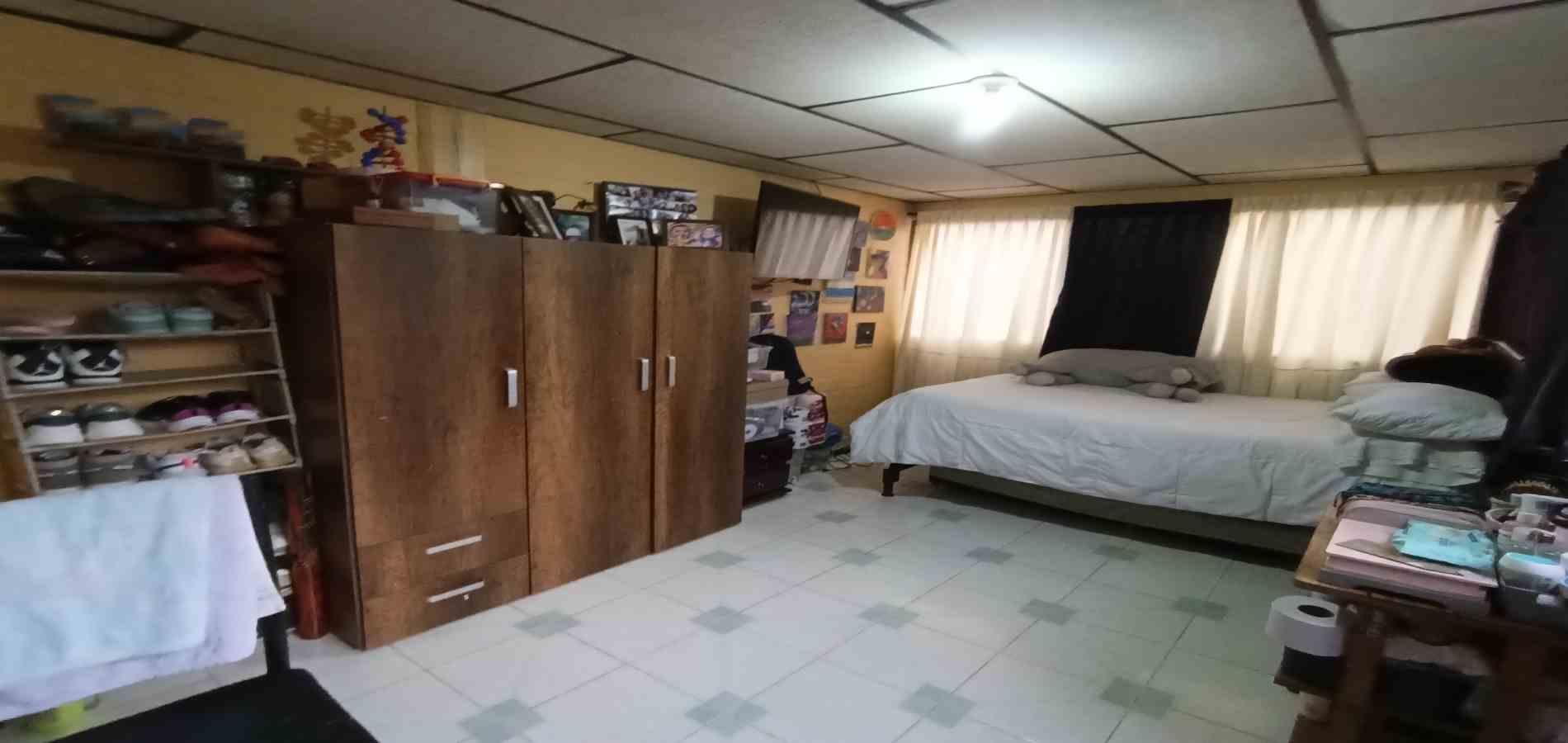 Casa en venta en Avenida Kevin Angel, Manizales · foto 8 de 24