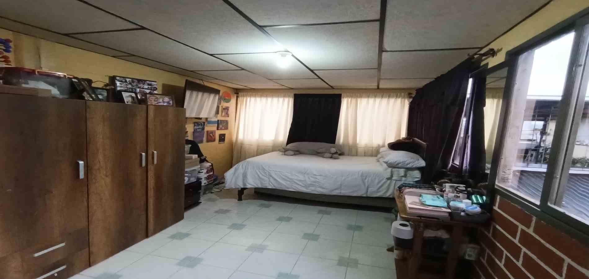Casa en venta en Avenida Kevin Angel, Manizales · foto 9 de 24