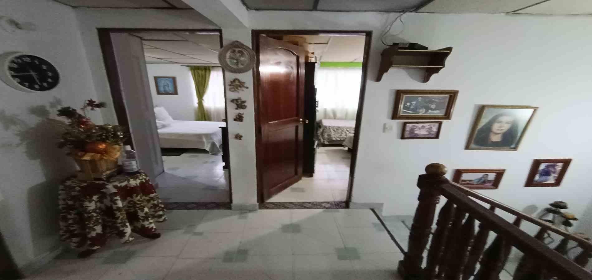 Casa en venta en Avenida Kevin Angel, Manizales · foto 13 de 24