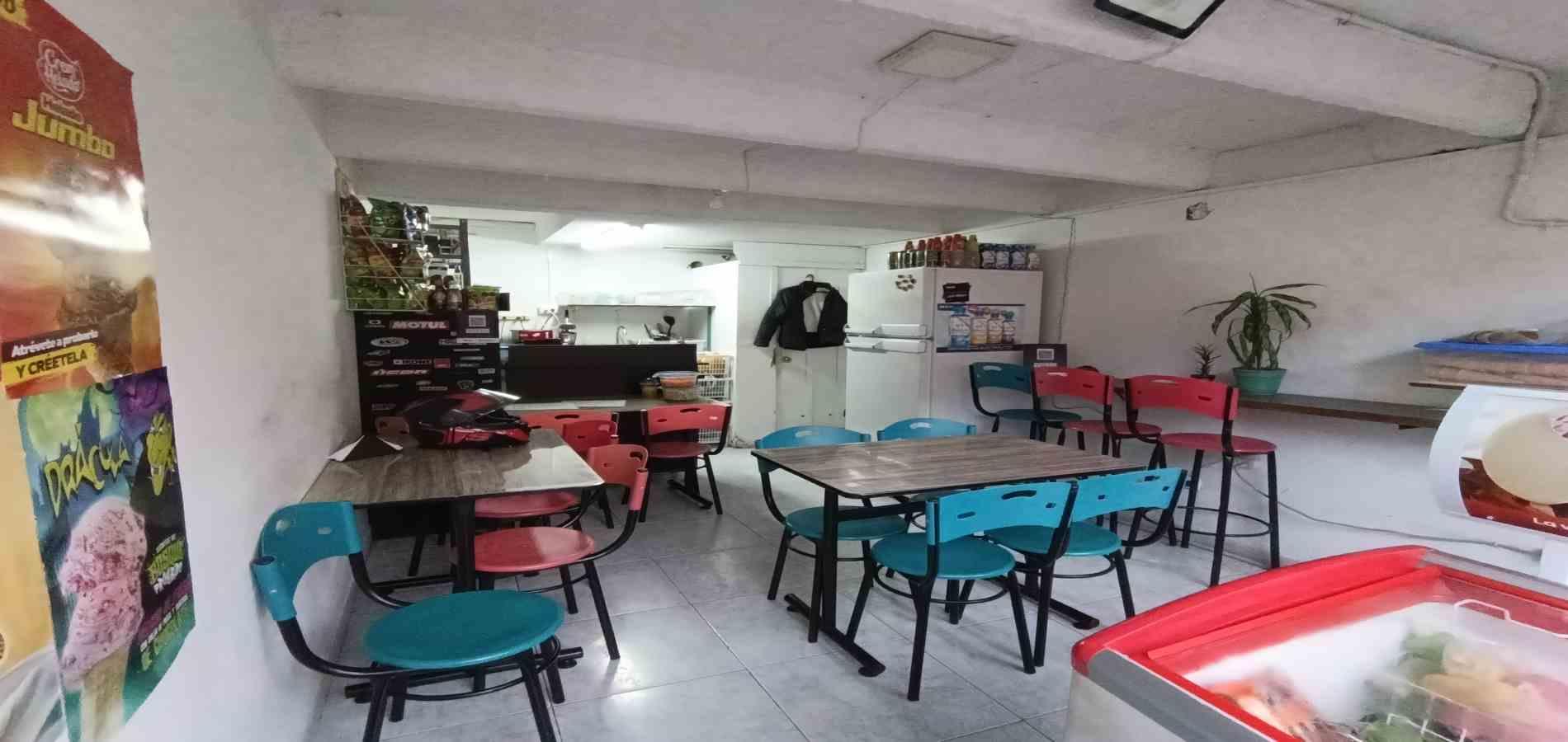 Casa en venta en Avenida Kevin Angel, Manizales · foto 17 de 24