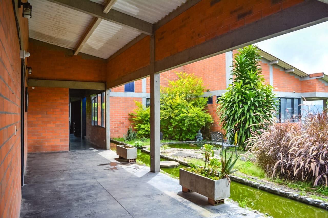 Casa en venta en Colombia, Manizales · foto 18 de 24