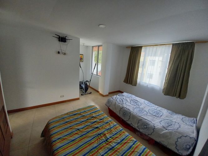 Edificio en venta en Los Alcazares, Manizales, 400 m² · foto 14 de 20