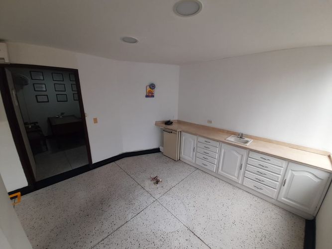 Oficina en venta en Sector Plaza De Bolivar, Pereira, 57 m² · foto 3 de 10