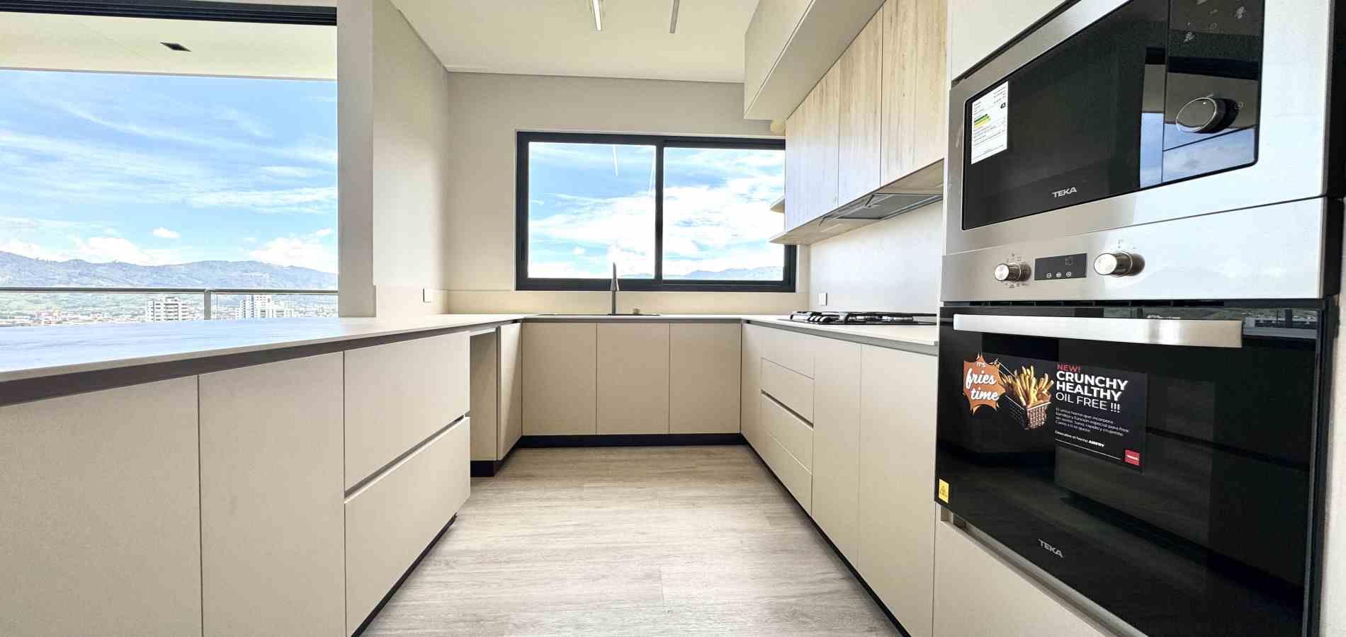 Apartamento en venta en Pinares, Pereira · foto 7 de 24