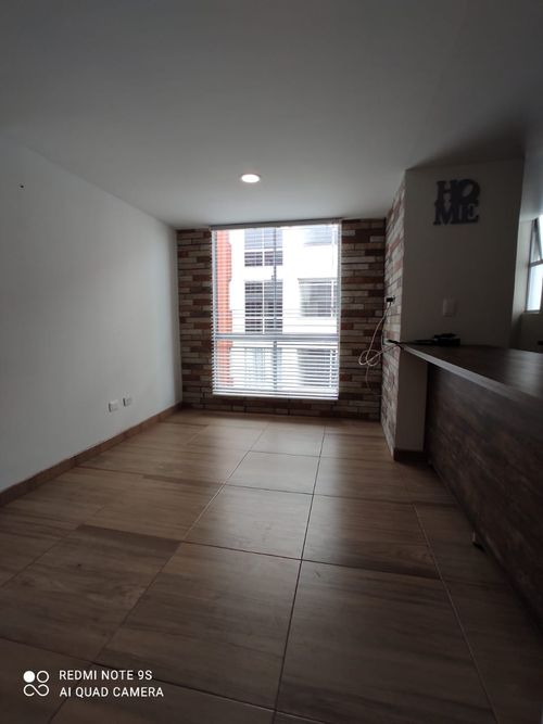 Apartamento de 2 alcobas en venta en Popular, Manizales, 54 m² · foto 5 de 6