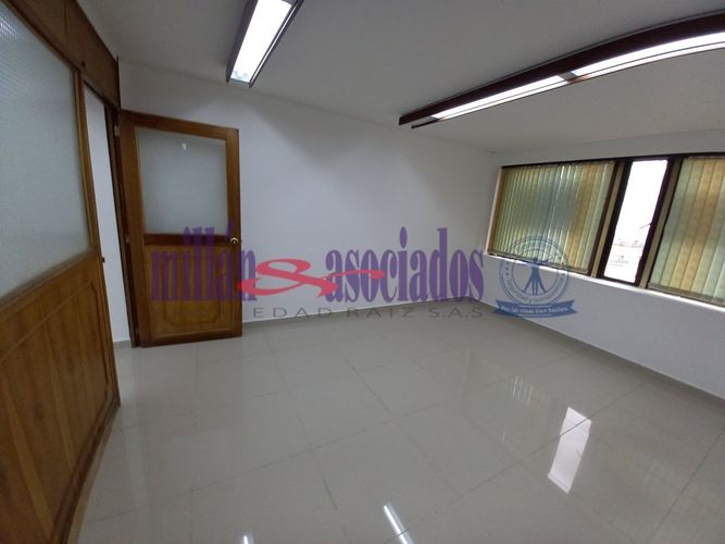 Oficina en venta en El Centro, Manizales, 38 m² · foto 7 de 20