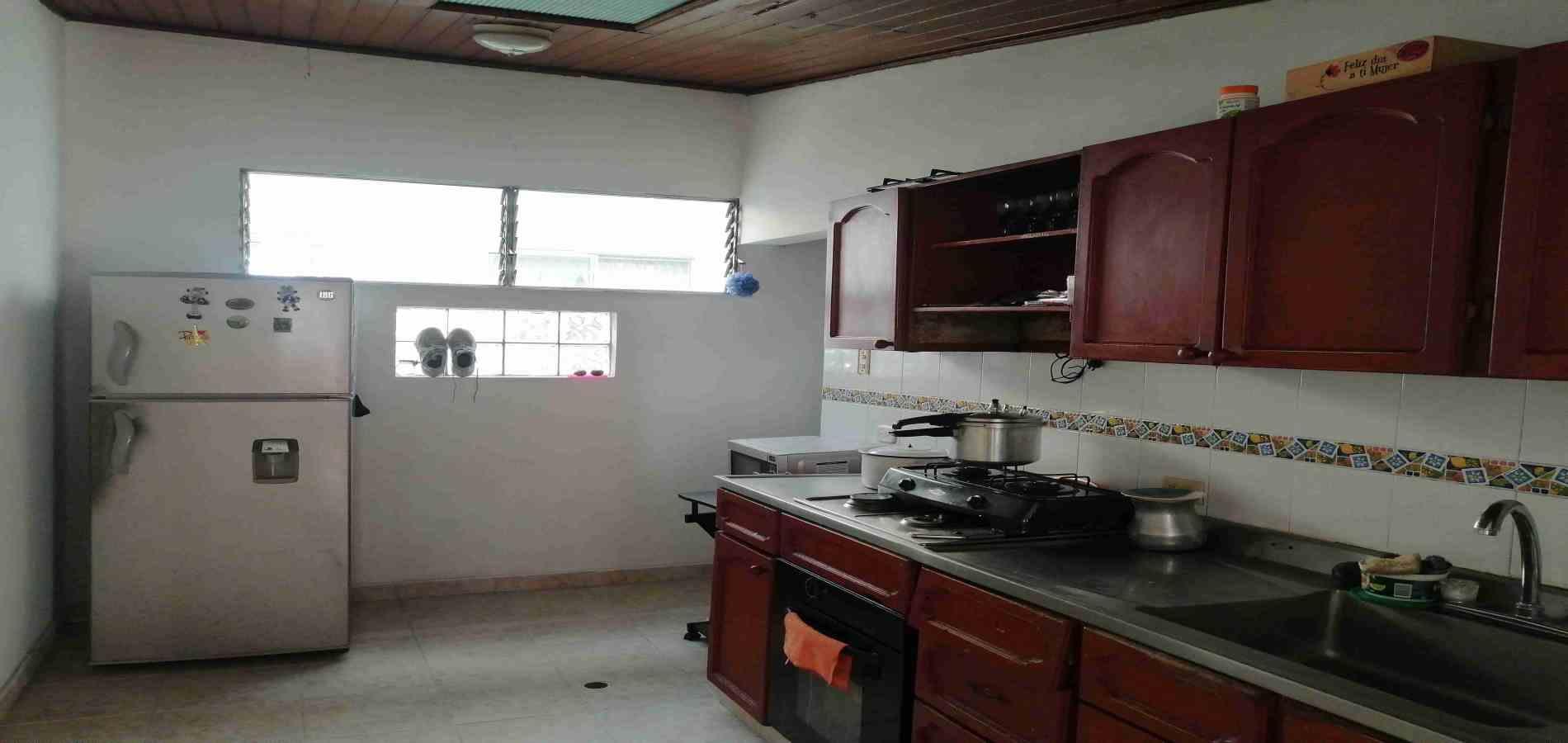Apartamento en venta en Sector Plaza De Bolivar, Pereira · foto 5 de 17