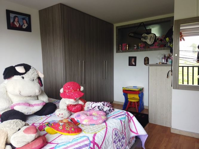 Casa de 8 alcobas en venta en Aranjuez, Medellín, 350 m² · foto 13 de 24