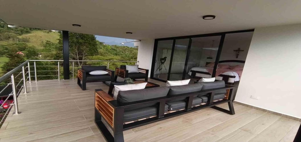 Casa de 6 alcobas en venta en Cerro De Oro, Manizales, 400 m² · foto 6 de 24