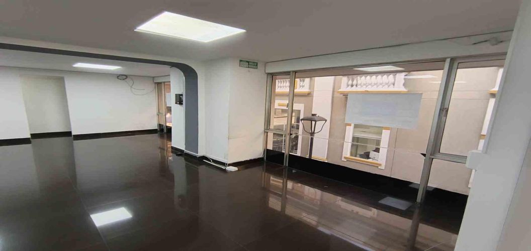 Local en arriendo en El Centro, Manizales, 50 m² · foto 16 de 24