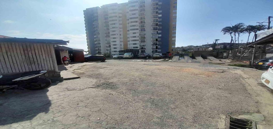 Lote en venta en Cervantes, Manizales · foto 3 de 24