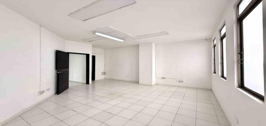 Local en arriendo en Sector Lago Uribe, Pereira, 89 m² · foto 12 de 14