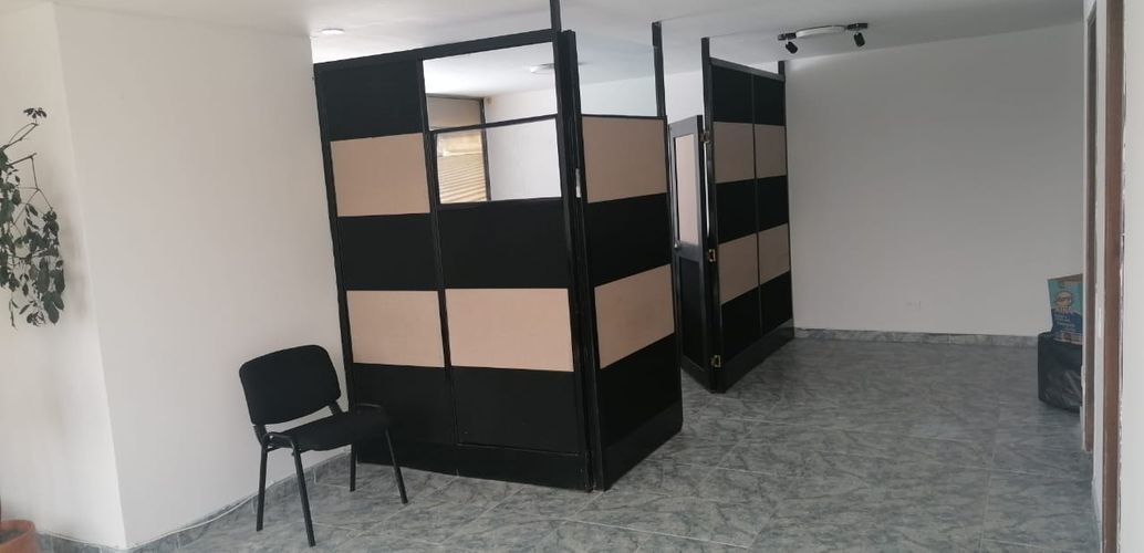 Oficina en venta en Sector Plaza De Bolivar, Pereira, 46 m² · foto 2 de 12