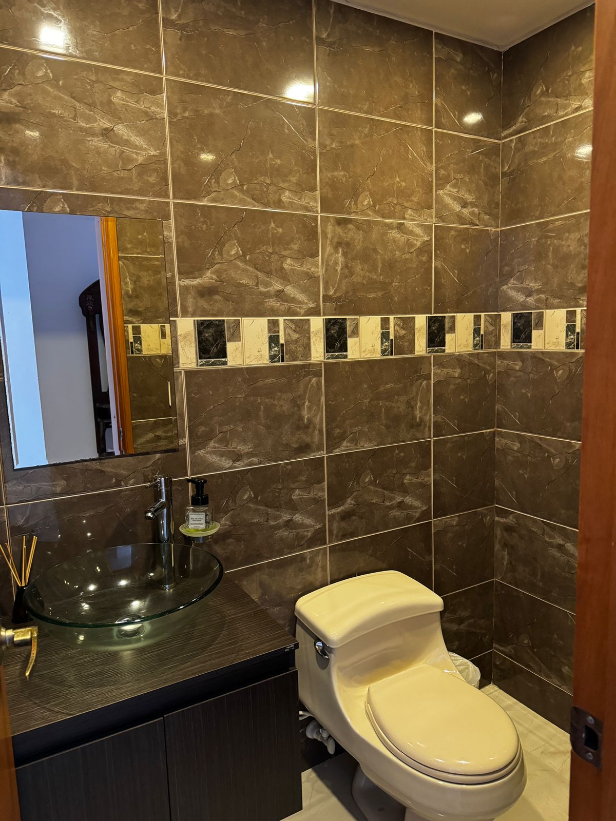 Apartamento en venta en Pinares, Pereira · foto 5 de 9