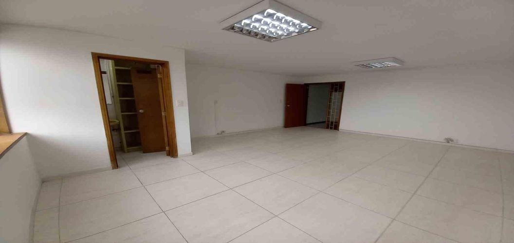 Oficina en arriendo en El Centro, Manizales, 23 m² · foto 8 de 24
