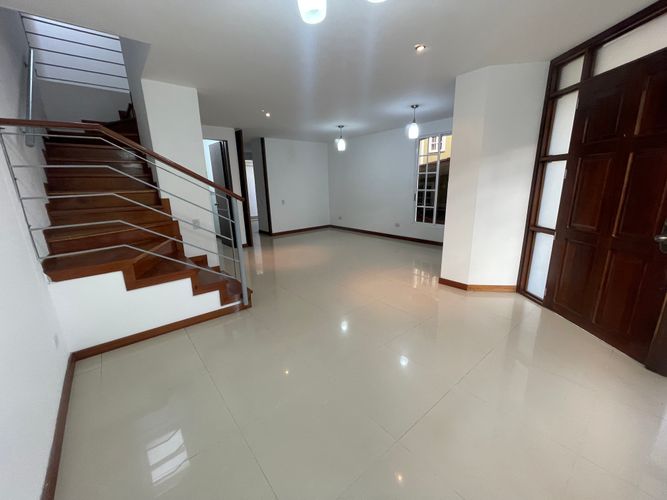 Casa de 4 alcobas en venta en Cr. Quintas De San Sebastian, Armenia, 140 m² · foto 11 de 18
