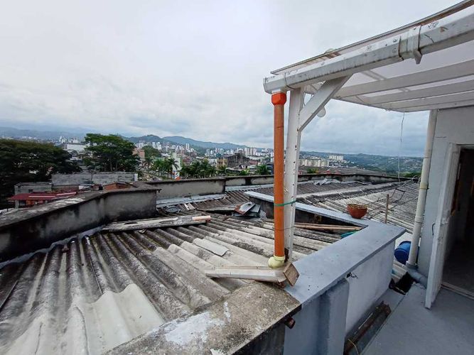 Apartamento de 2 alcobas en venta en Santander, Pereira, 90 m² · foto 6 de 22